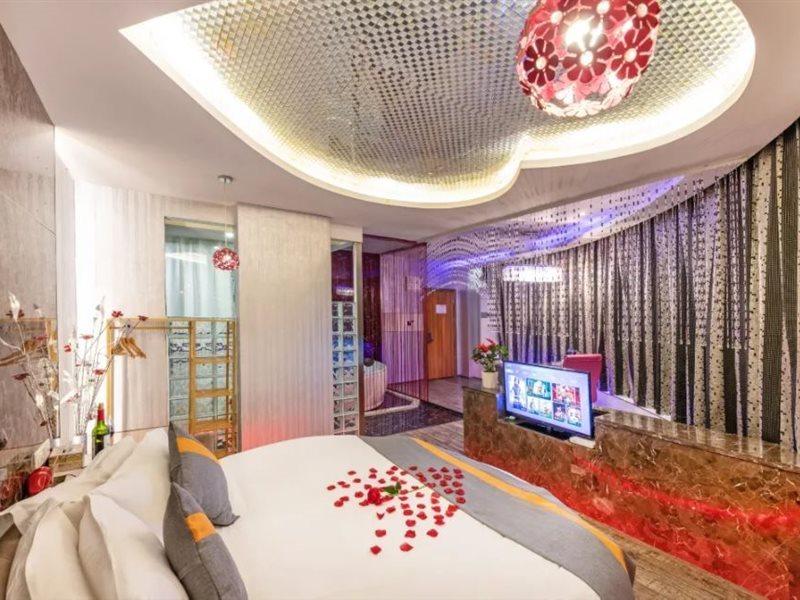 Zhuimei Theme Hotel Suzhou  Zewnętrze zdjęcie