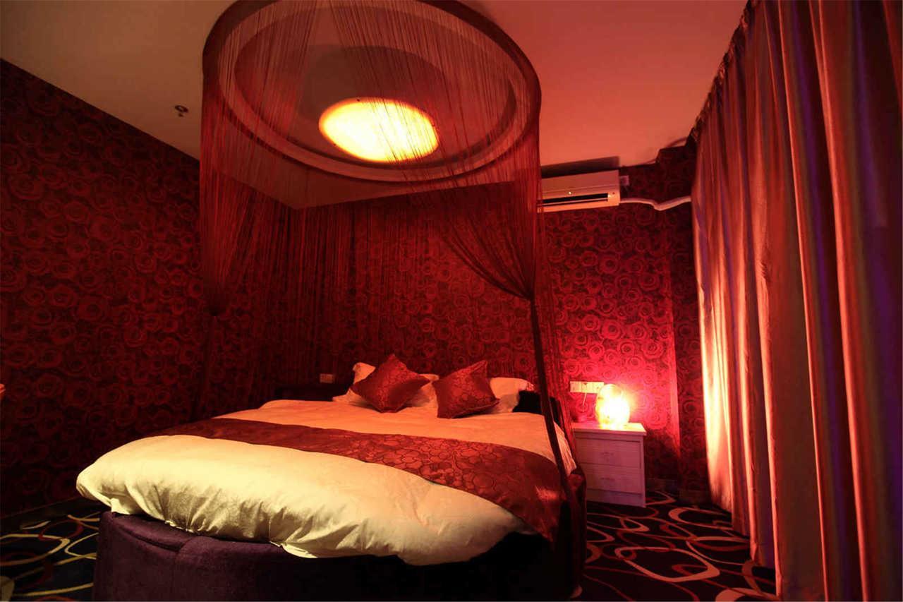Zhuimei Theme Hotel Suzhou  Zewnętrze zdjęcie
